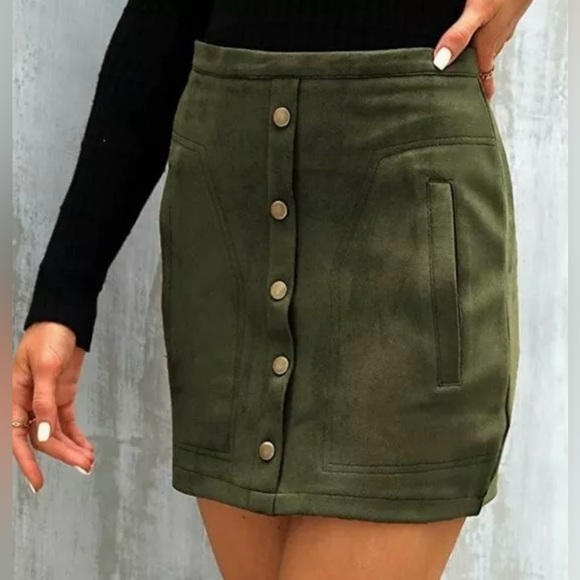 Naggoo High Waist Mini Skirt Army Green Faux Suede - Picture 2 of 9